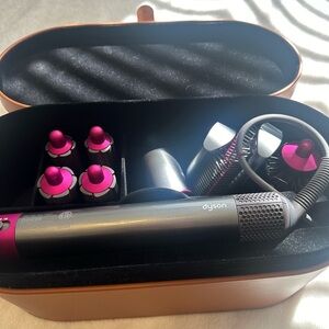 Dyson Airwrap multi styler